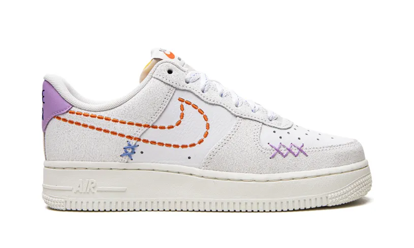 Nike Lifestyle AIR FORCE 1 '07 SE MNS WMNS 'Nike 101'